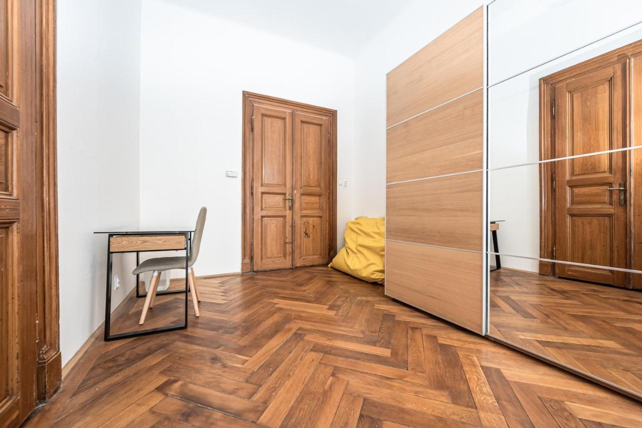 New Town Central Apartment Prague Exterior photo